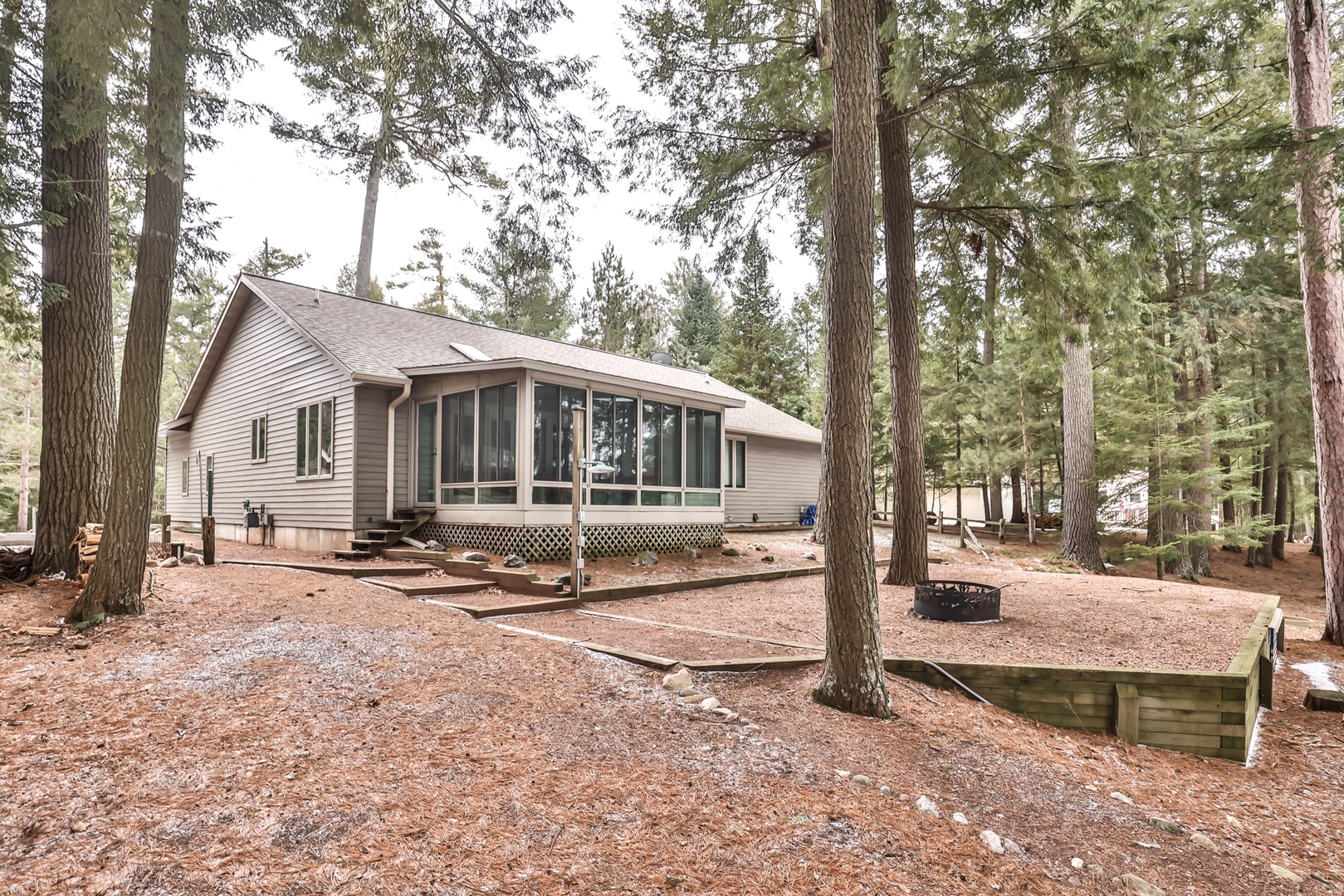 Breezy Bay Bungalow